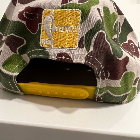 47’ Brand Snap Back (Los Angeles Lakers) OSFA - Picture 3 of 7